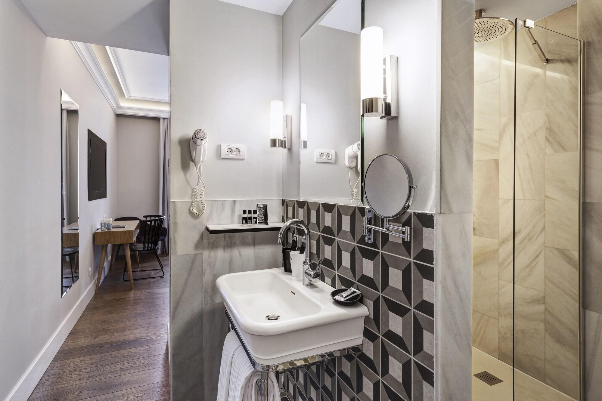 Hotel One Shot Recoletos 04